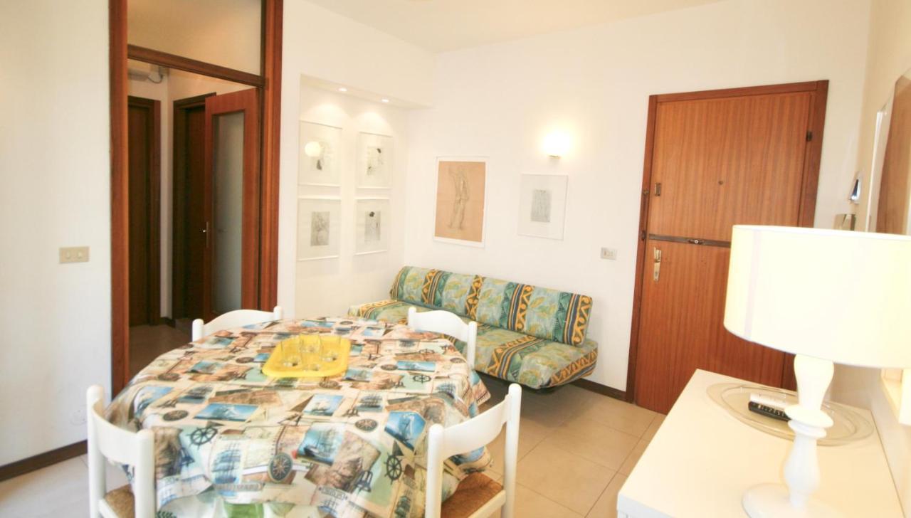 Ba -Gambero Apartment Lignano Sabbiadoro Exterior photo
